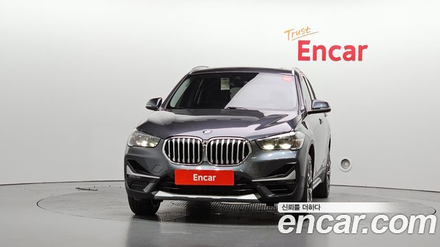 BMW X1 (F48) xDrive 20i xLine 2022 — фото 3