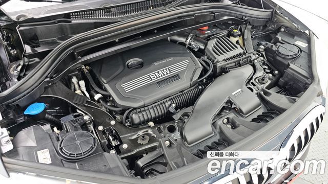 BMW X1 (F48) xDrive 20i xLine 2022 — фото 6