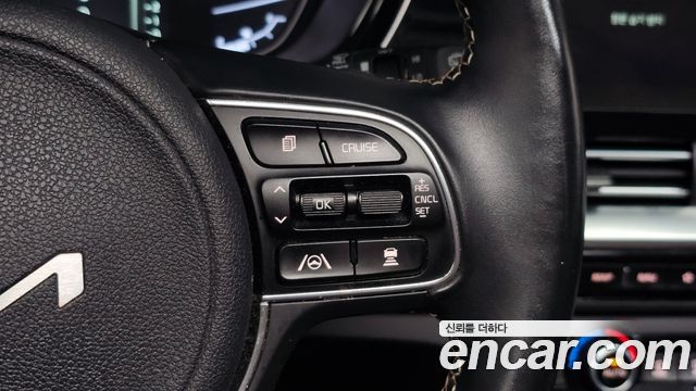Kia Niro 1.6 HEV Signature 2022 — фото 15