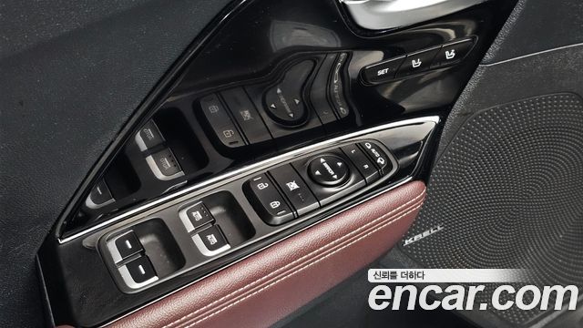 Kia Niro 1.6 HEV Signature 2022 — фото 32