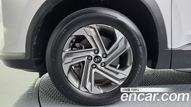 Hyundai Santa Fe Gasoline 2.5T 2WD Prestige 2021 — фото 5