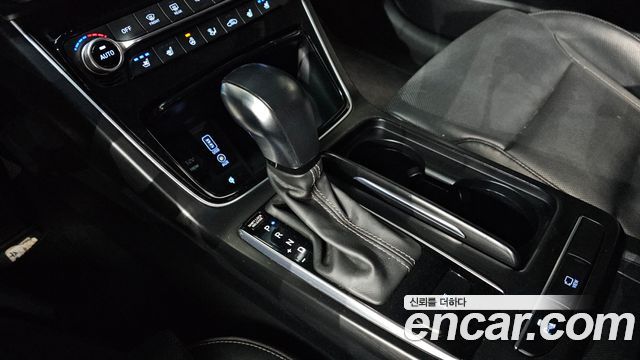 Hyundai Grandeur (IG) 3.0 LPi Modern (Rental Car) 2019 — фото 9