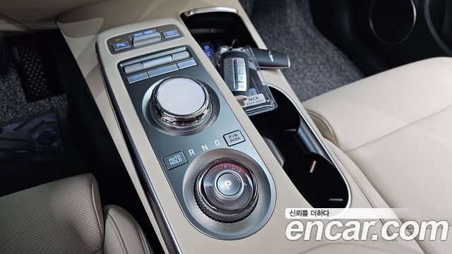 Genesis GV70 2.5T Gasoline 2WD 2023 — фото 9