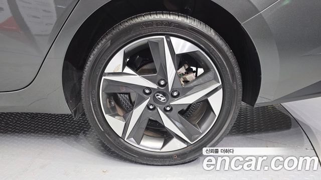 Hyundai Avante (CN7) 1.6 Inspiration 2023 — фото 5
