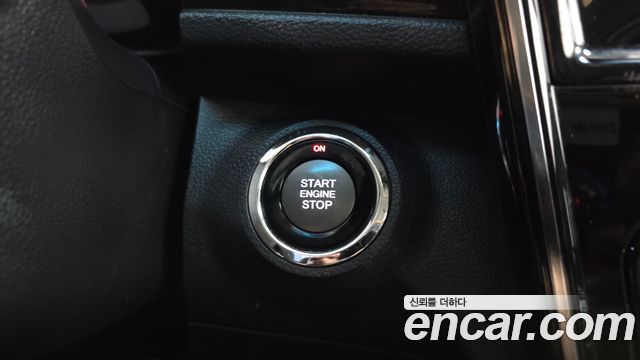 KG Mobility (SsangYong) Tivoli Air 1.5 A3 2WD 2021 — фото 12