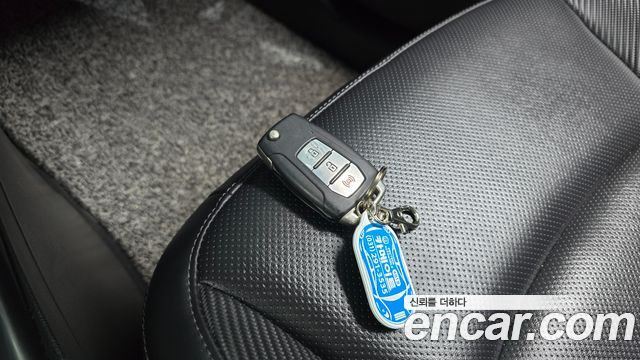 KG Mobility (SsangYong) Tivoli Air 1.5 A3 2WD 2021 — фото 15