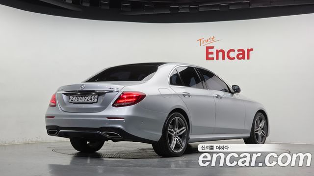Mercedes-Benz E-Class (W213) E300 4MATIC AMG Line 2020 — фото 2