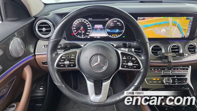 Mercedes-Benz E-Class (W213) E300 4MATIC AMG Line 2020 — фото 17