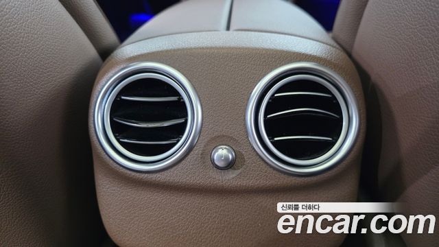 Mercedes-Benz E-Class (W213) E300 4MATIC AMG Line 2020 — фото 37