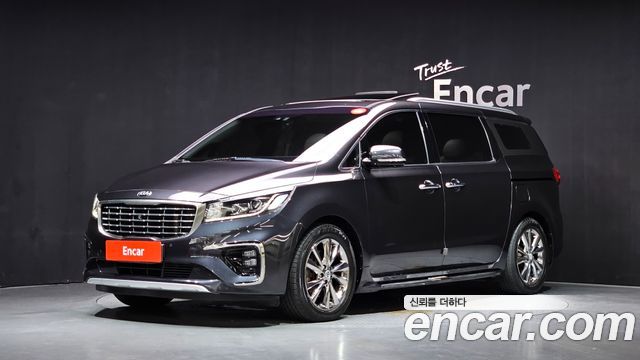 Kia Carnival 9-Seater Noblesse Special 2019 — фото 1
