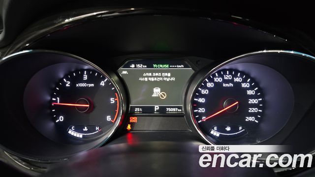 Kia Carnival 9-Seater Noblesse Special 2019 — фото 8