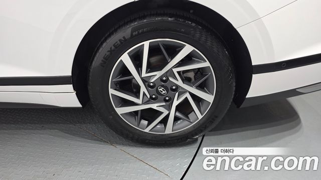 Hyundai Grandeur Hybrid (GN7) Premium 2023 — фото 21