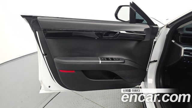 Hyundai Grandeur Hybrid (GN7) Premium 2023 — фото 24