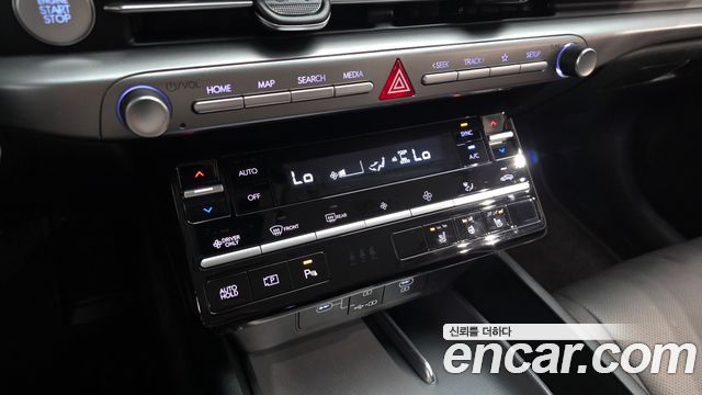 Hyundai Grandeur Hybrid (GN7) Premium 2023 — фото 29