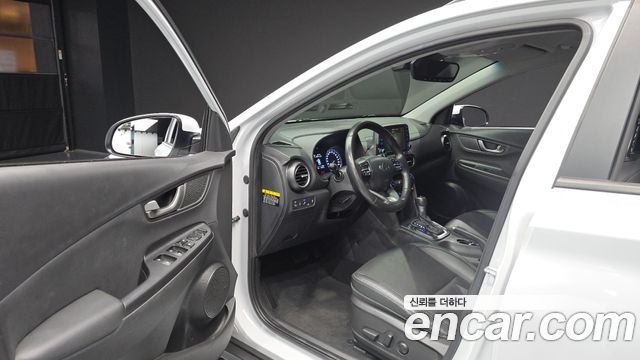 Hyundai Kona 1.6 Turbo 2WD Modern pop 2019 — фото 10