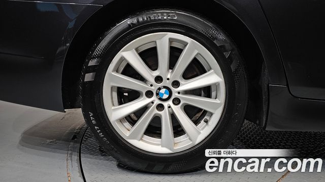 BMW 5 Series (F10) 525d 2013 — фото 5
