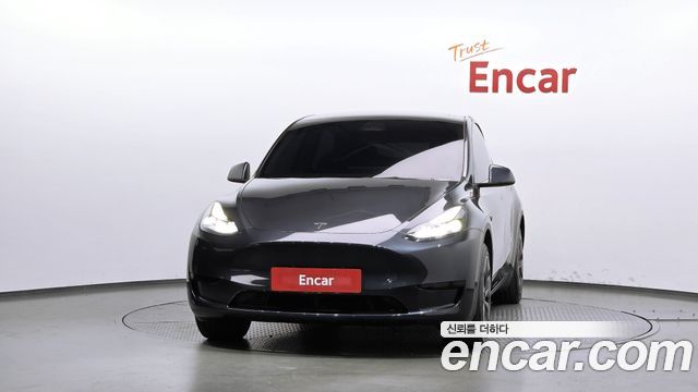 Tesla Model Y RWD 2025 — фото 3