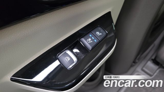 Kia Carnival (IV) Gasoline 7-Seater Signature 2023 — фото 30