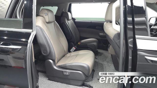 Kia Carnival (IV) HEV 9seater Gravity 2025 — фото 11