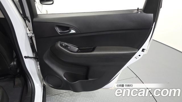 Chevrolet Orlando 1.6 Diesel LT Safety 2016 — фото 25