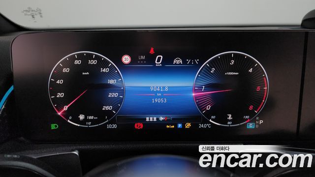 Mercedes-Benz GLB-Class (X247) GLB200 d 2024 — фото 8