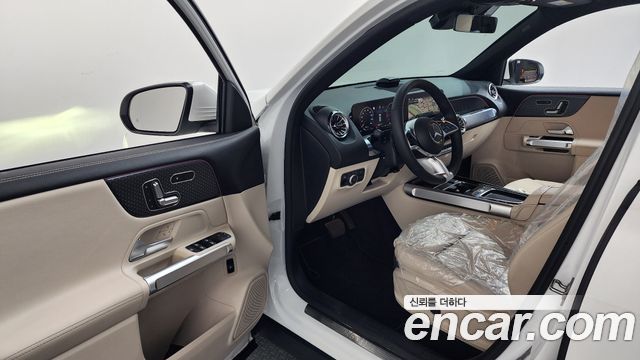 Mercedes-Benz GLB-Class (X247) GLB200 d 2024 — фото 10
