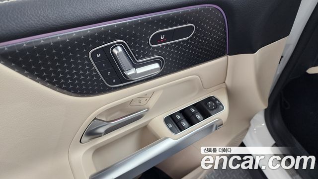 Mercedes-Benz GLB-Class (X247) GLB200 d 2024 — фото 22