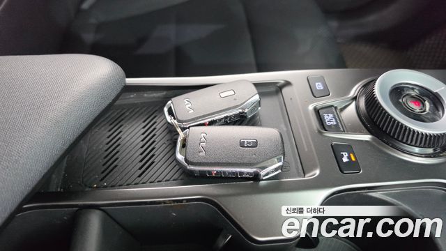 Kia EV6 Long Range 4WD Air 2023 — фото 15