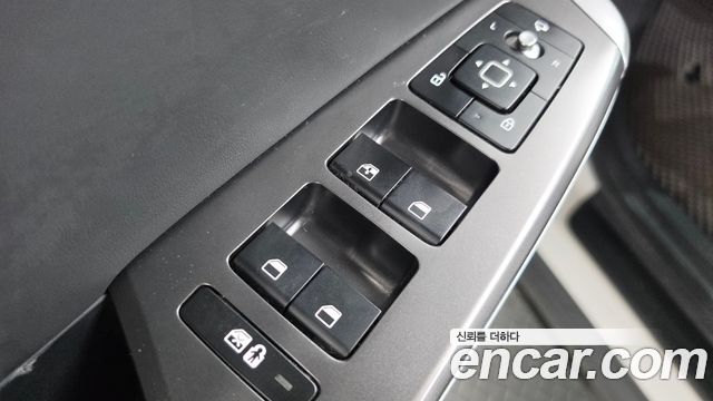 Kia EV6 Long Range 4WD Air 2023 — фото 20