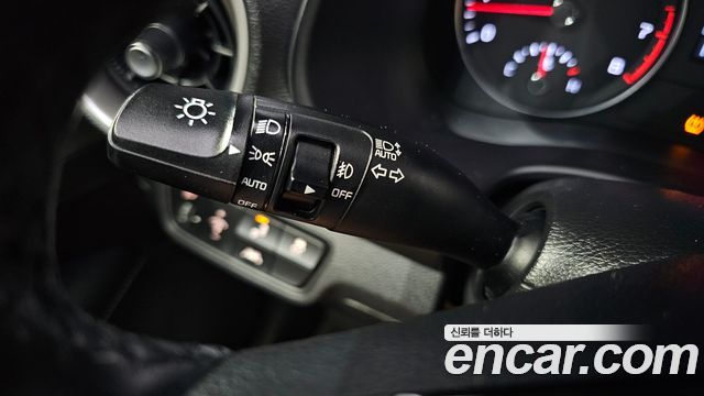Kia K3 Luxury 2019 — фото 15