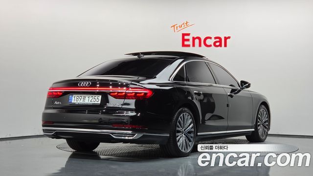 Audi A8 (D5) 60 TFSI Quattro LWB 2021 — фото 2