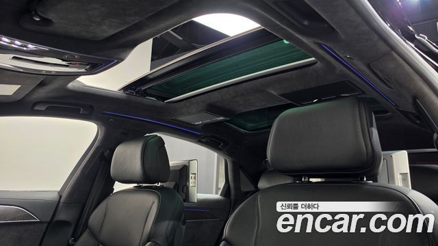 Audi A8 (D5) 60 TFSI Quattro LWB 2021 — фото 17