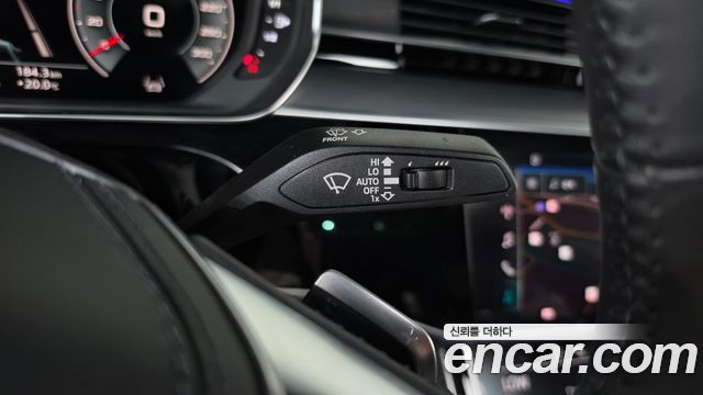 Audi A8 (D5) 60 TFSI Quattro LWB 2021 — фото 29