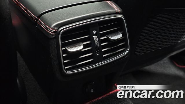 Genesis G70 2.0T AWD Sport Package 2018 — фото 27