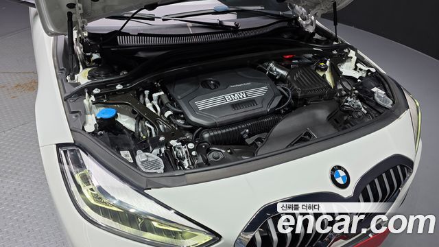 BMW 1 Series (F40) 120i M Sports 2021 — фото 6