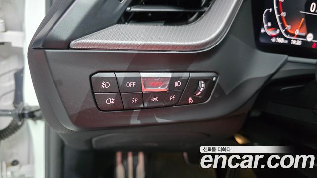 BMW 1 Series (F40) 120i M Sports 2021 — фото 13