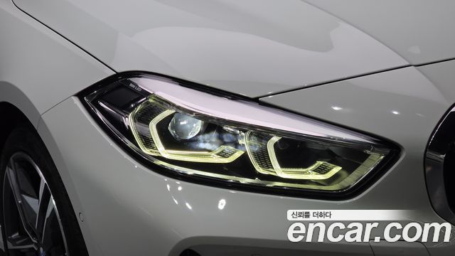 BMW 1 Series (F40) 120i M Sports 2021 — фото 22