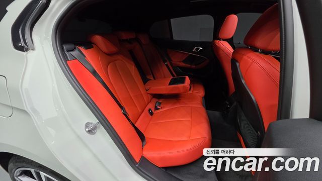 BMW 1 Series (F40) 120i M Sports 2021 — фото 30