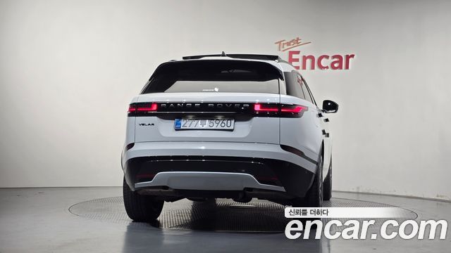 Land Rover Range Rover Velar 2.0 P250 Dynamic SE 2026 — фото 4