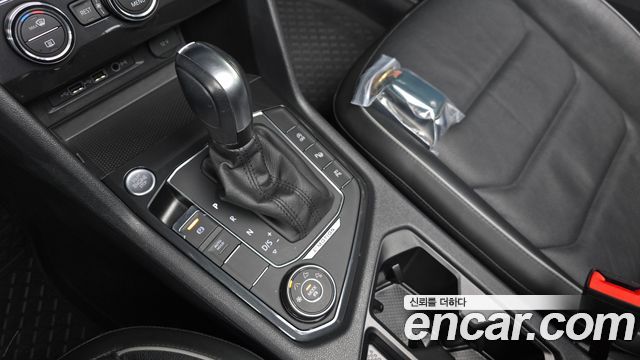 Volkswagen Tiguan (II) 2.0 TDI 4Motion Prestige 2020 — фото 9