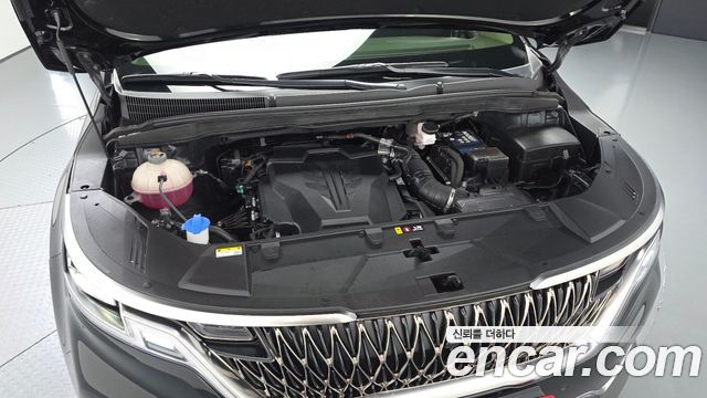 Kia Carnival (IV) Gasoline 7-Seater Hi-Limousine Signature 2023 — фото 6