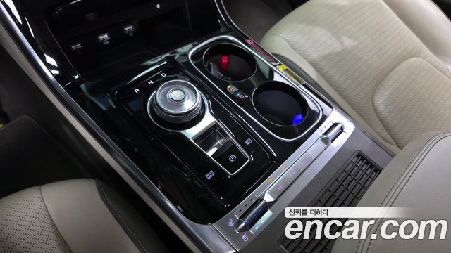 Kia Carnival (IV) Gasoline 7-Seater Hi-Limousine Signature 2023 — фото 9