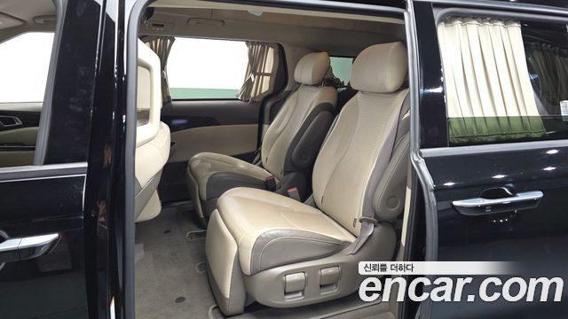 Kia Carnival (IV) Gasoline 7-Seater Hi-Limousine Signature 2023 — фото 26