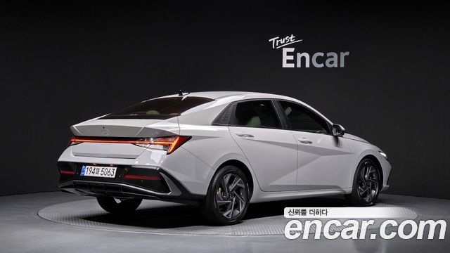 Hyundai Avante (CN7) 1.6 Inspiration 2025 — фото 2