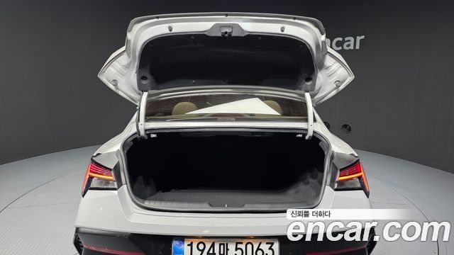 Hyundai Avante (CN7) 1.6 Inspiration 2025 — фото 20