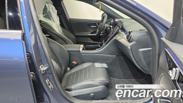 Mercedes-Benz C-Class (W206) C200 AMG Line 2024 — фото 11