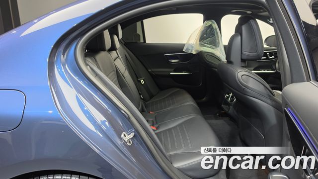 Mercedes-Benz C-Class (W206) C200 AMG Line 2024 — фото 12