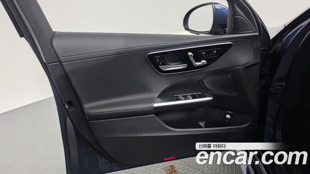 Mercedes-Benz C-Class (W206) C200 AMG Line 2024 — фото 24