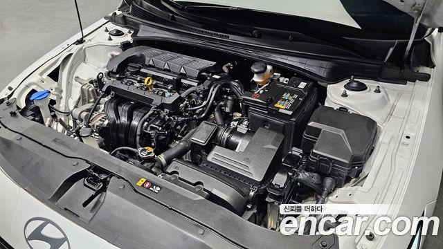 Hyundai Avante (CN7) 1.6 Smart 2024 — фото 6