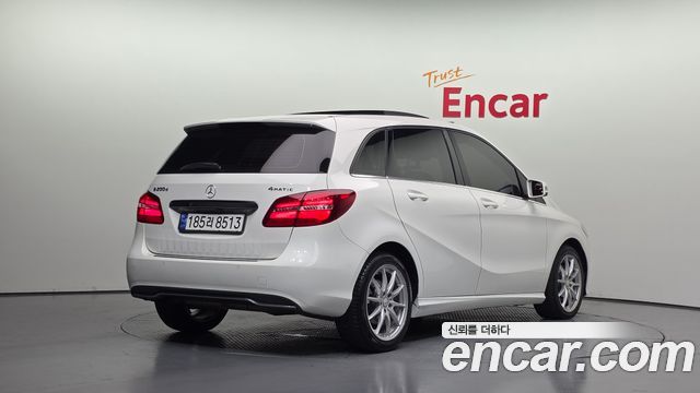 Mercedes-Benz B-Class (W246) B200 d 2017 — фото 2
